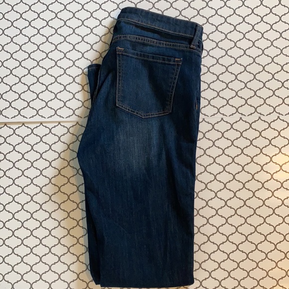 Gap Perfect boot mid rise in Dark Indigo. Size 30 R - Picture 7 of 9